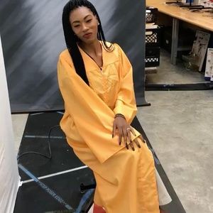 Meet your Posher, Lena